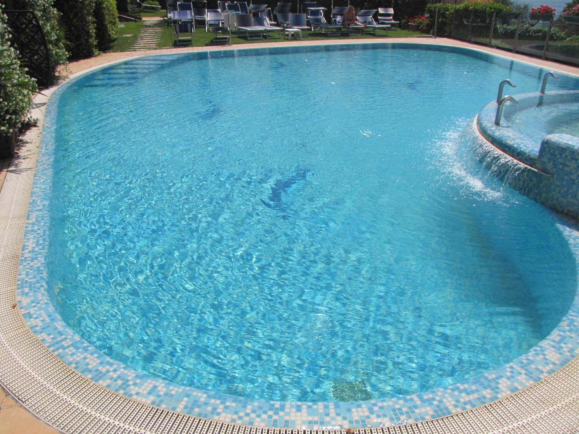 Hotel Garni Rosmari Brenzone sul Garda Kültér fotó