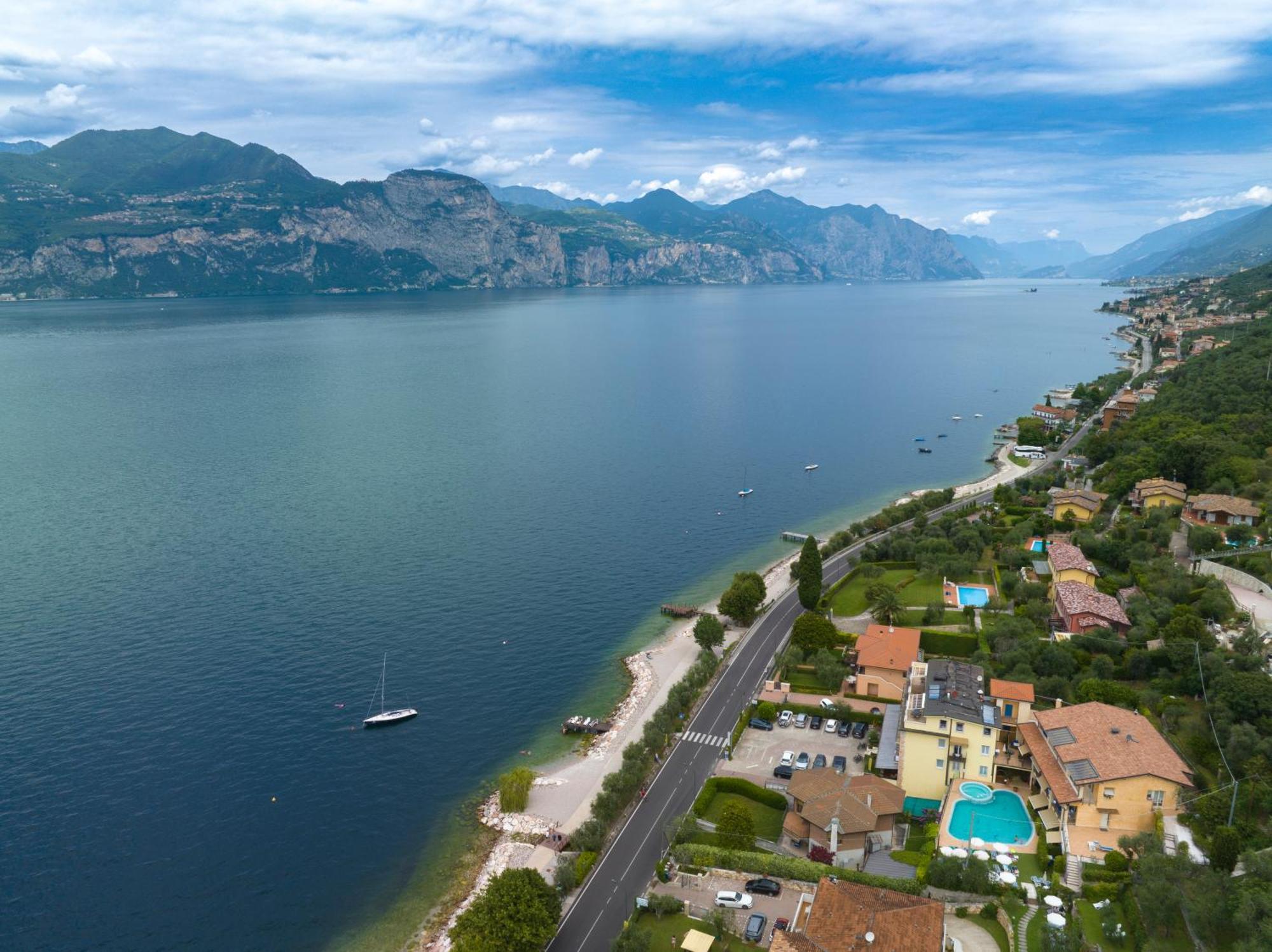 Hotel Garni Rosmari Brenzone sul Garda Kültér fotó